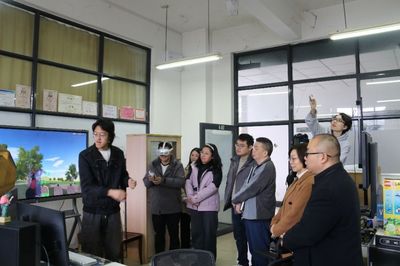 產(chǎn)教融合賦能科普創(chuàng)新，校館協(xié)同共筑產(chǎn)學(xué)研新生態(tài)——以重慶企業(yè)軟件開發(fā)為例